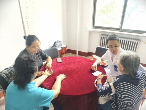 太原市下元街道紡織街社區(qū) 提供八段錦教學(xué) 中醫(yī)咨詢一站式服務(wù),居民點贊 家門口的健康關(guān)懷